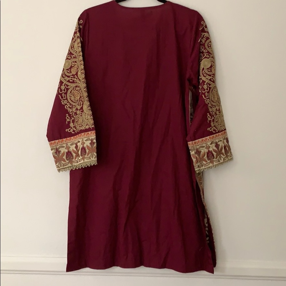 Pakistani Embroidered Kurta - Picture 5 of 6